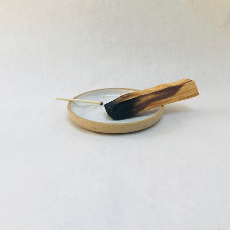 A handmade ceramic small dish. Pairs well with our bundle of palo Santo.